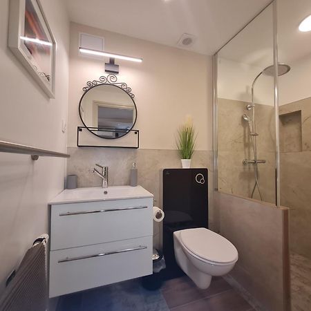 Csever Apartman 塔塔 外观 照片