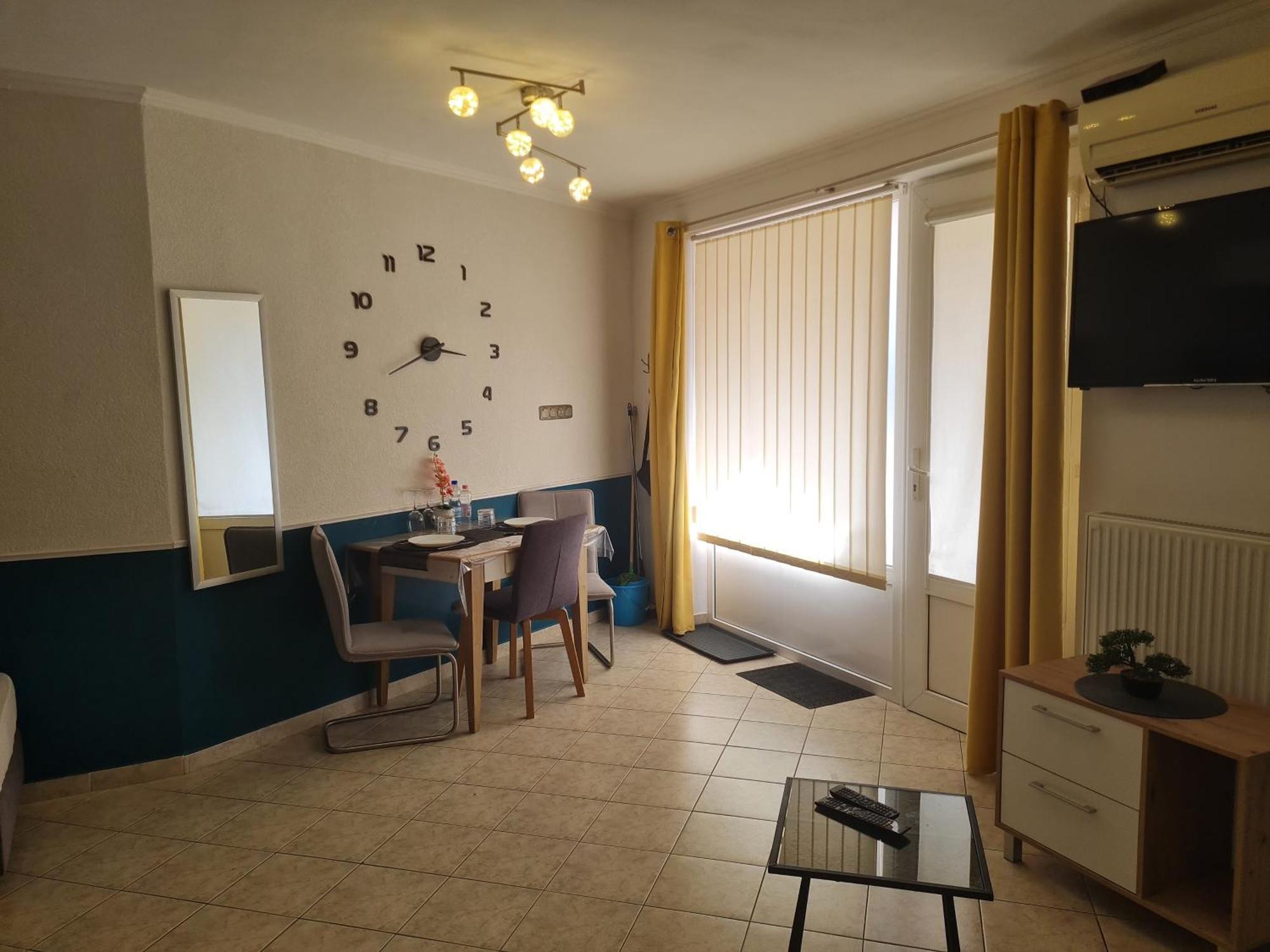 Csever Apartman 塔塔 外观 照片